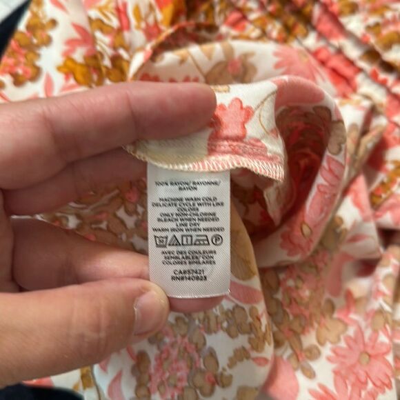 LOFT M White Pink Brown Orange Floral Flutter Sleeve Mock Ruffle Neck Blouse - Picture 10 of 10